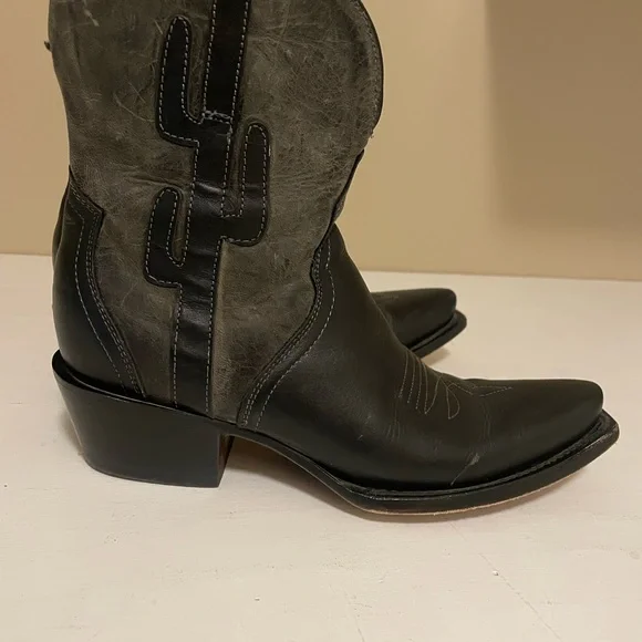 Lucchese boots woman 7.5 black